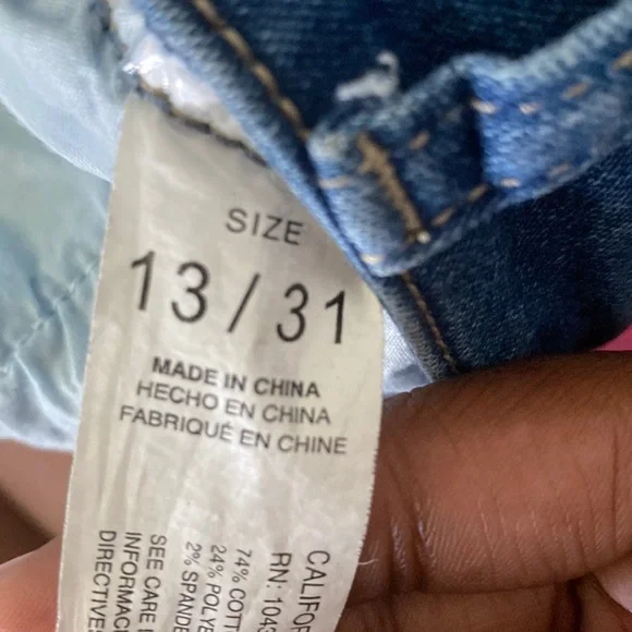 Size 13/31 74% Cotton/Algodon/Cotton 24% Polyester/ Poliester/ Polyester - Picture 3 of 3